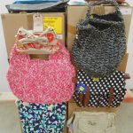 200 sacs, sacoches, portes monnaies